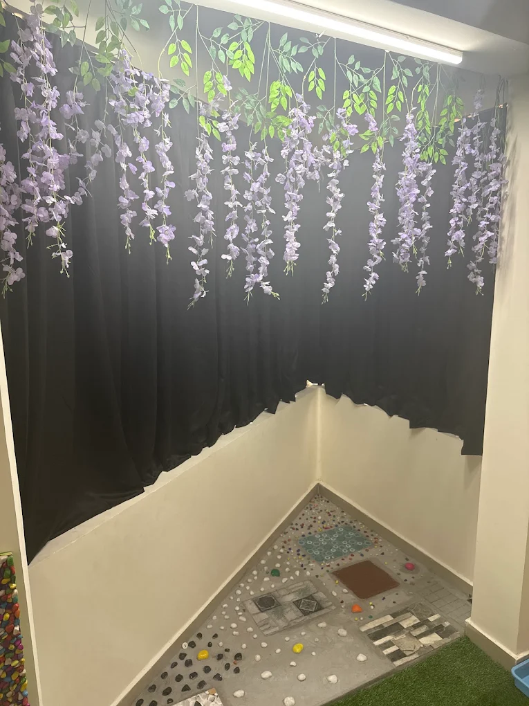 Smiling children at Amyra Institute