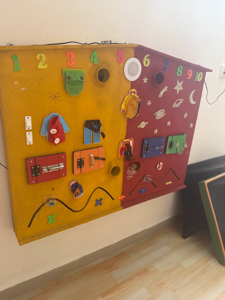 Children learning together in the special-school program